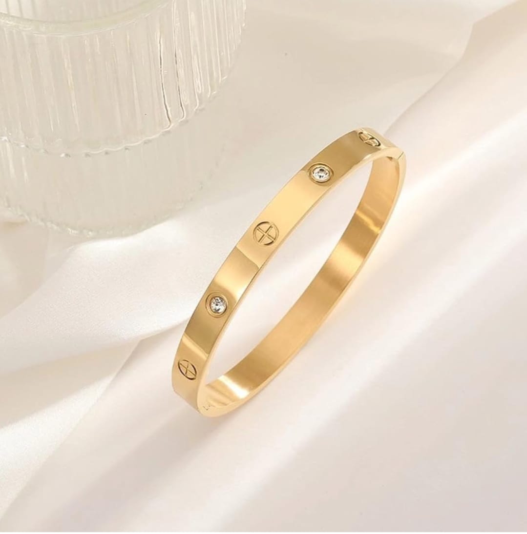 Eternal Bond Screw Bangle