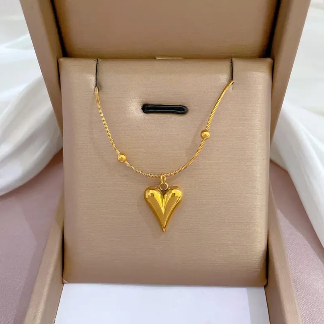 Golden Pulse Heart Pendant Necklace